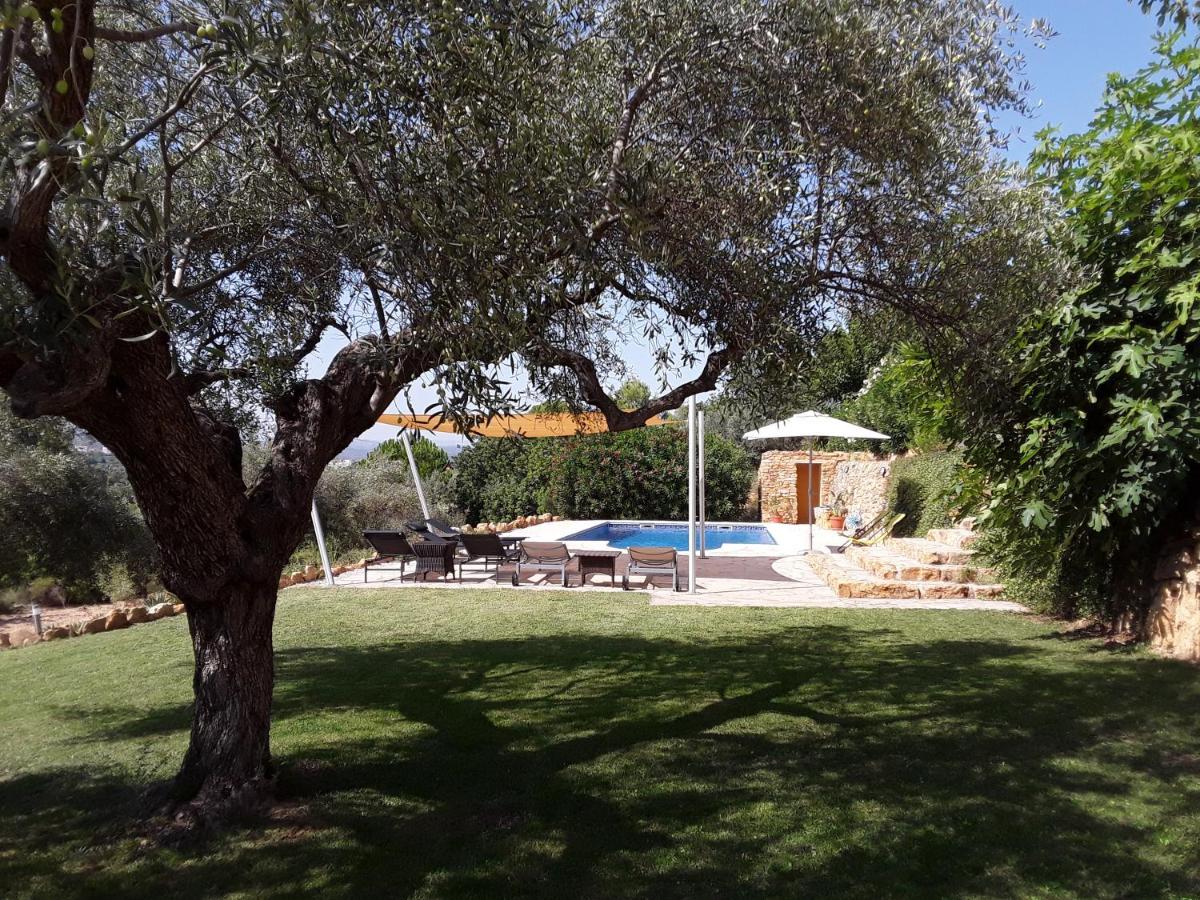 B&B La Puerta Del Sueno Cálig 外观 照片